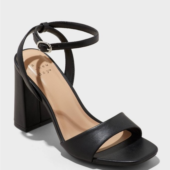 A New Day Black Haley Ankle Strap Flare Heels Size 6 - Picture 1 of 8
